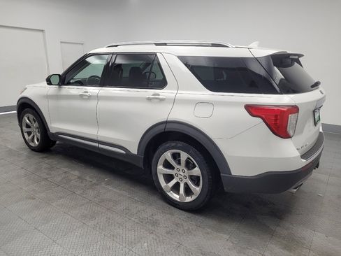 Used 2020 Ford Explorer Platinum w/ Premium Technology Package image 3