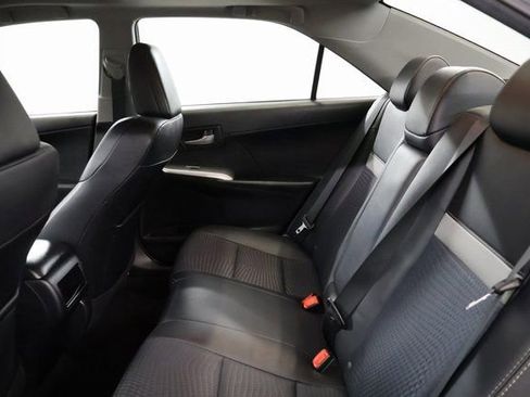 Used 2012 Toyota Camry SE FWD image 27