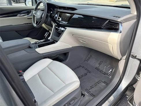 Certified 2023 Cadillac XT6 Premium Luxury w/ LPO, Floor Liner Package image 14