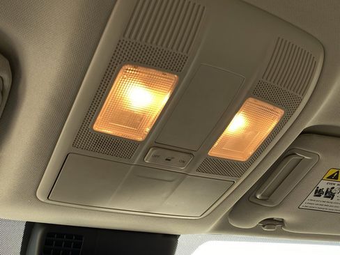 Used 2020 MAZDA CX-5 Touring image 21