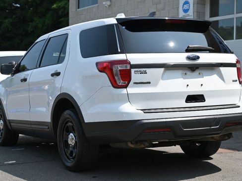 Used 2018 Ford Explorer 4WD Police Interceptor image 3