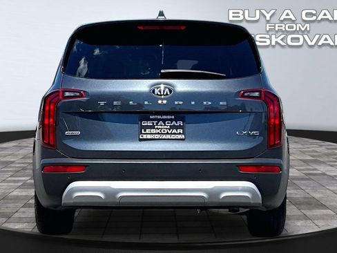 Used 2020 Kia Telluride LX AWD/4WD image 4