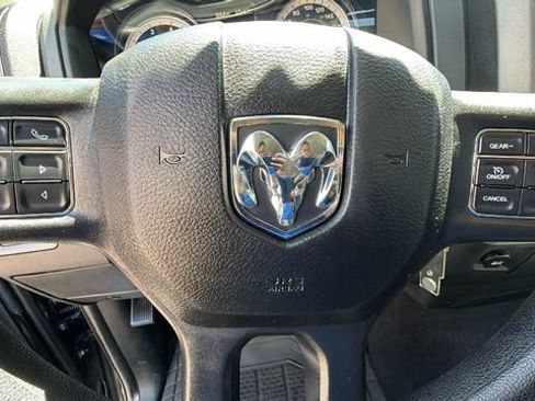 Used 2017 RAM 1500 Express AWD/4WD image 20