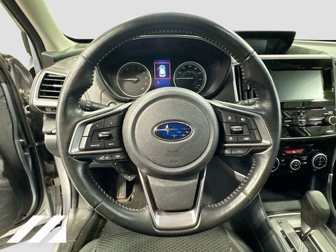 Used 2019 Subaru Forester Premium AWD/4WD image 11
