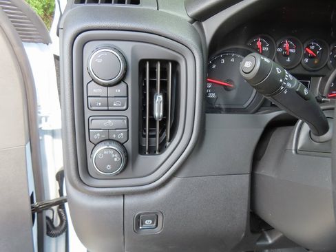 New 2026 Chevrolet Silverado 1500 W/T w/ WT Value Package image 11