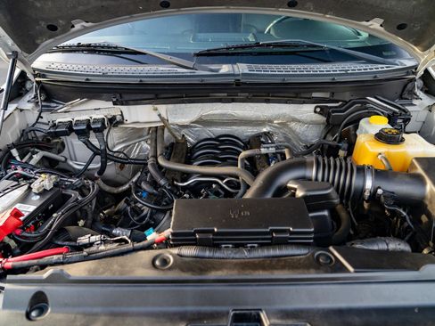 Used 2014 Ford F150 FX4 w/ Equipment Group 402A Luxury image 28