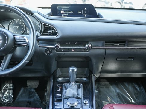 Used 2024 MAZDA CX-30 AWD 2.5 S w/ Preferred Package image 13