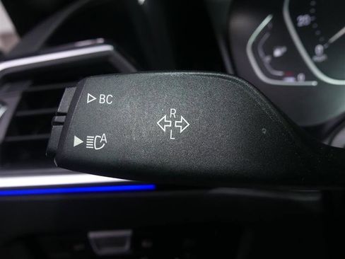 Used 2021 BMW 330i Sedan w/ Convenience Package RWD image 33