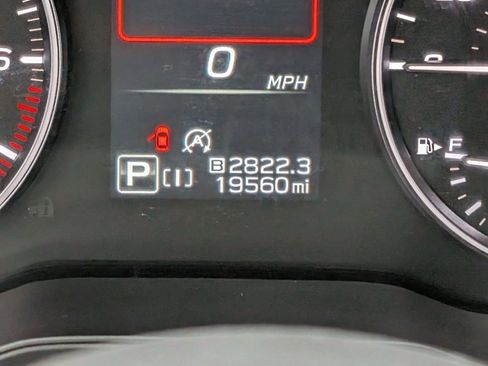 Used 2024 Subaru Crosstrek 2.0i Premium image 22