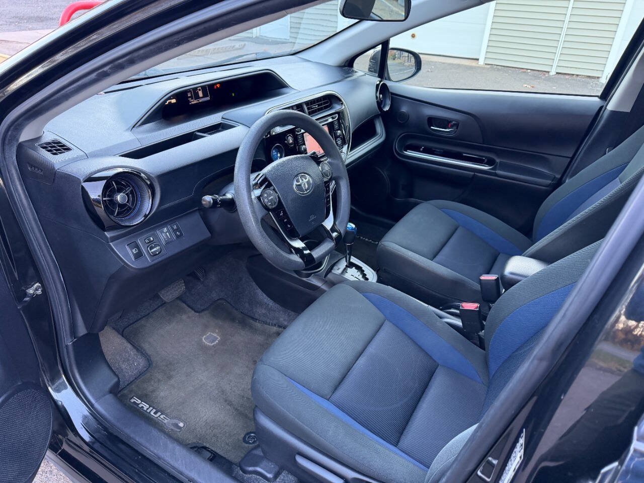 Used 2018 Toyota Prius C Three FWD image 23