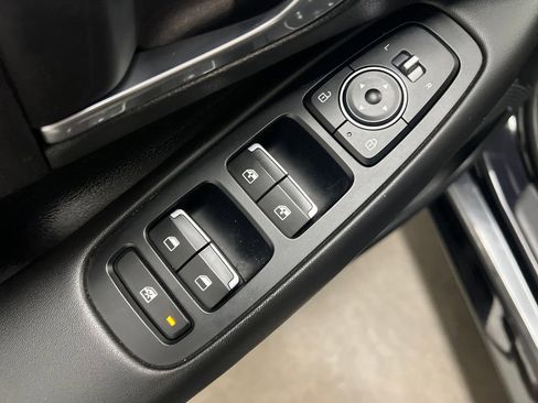 Used 2023 Hyundai Sonata SEL FWD image 14