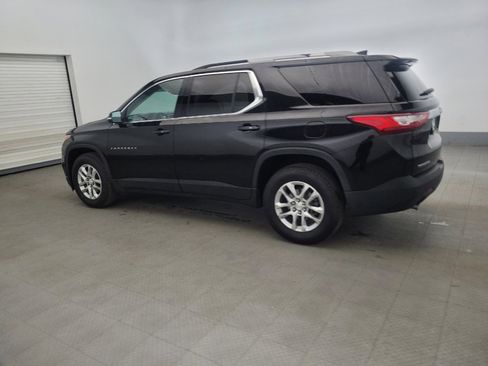 Used 2018 Chevrolet Traverse LT image 3