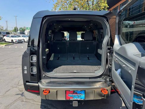 Used 2023 Land Rover Defender 130 X AWD/4WD image 25