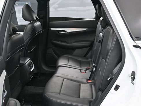 Used 2020 INFINITI QX50 Luxe w/ Navigation Package image 35