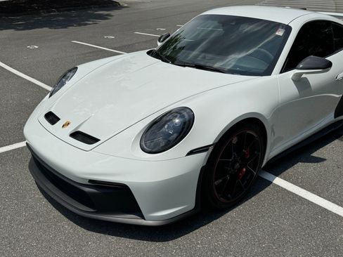 Used 2022 Porsche 911 GT3 RWD image 18