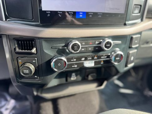 Used 2025 Ford F150 XLT w/ Equipment Group 301A Standard AWD/4WD image 19