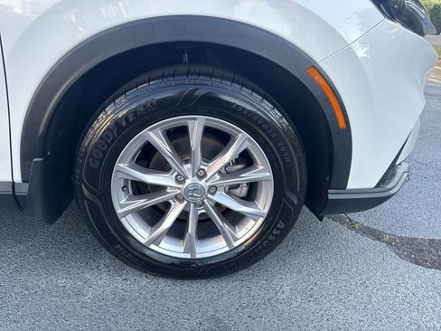 Used 2024 Honda CR-V EX-L image 10