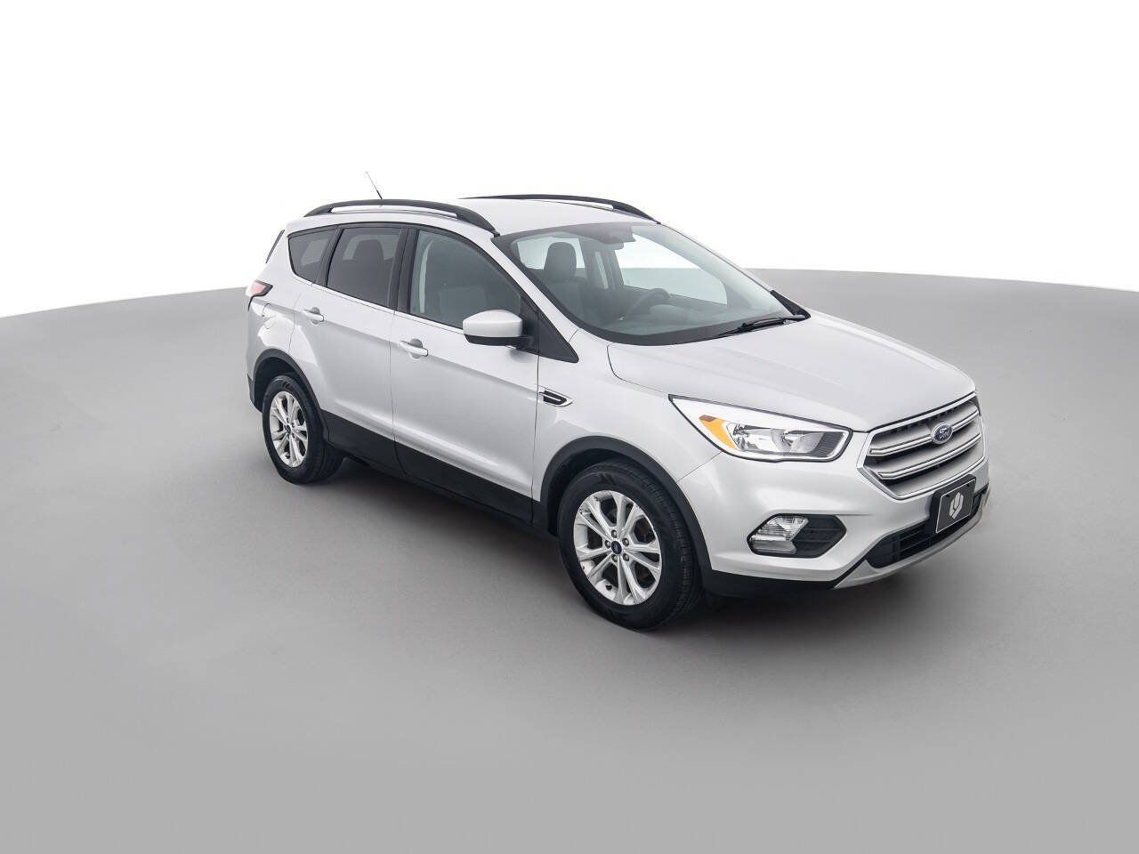 Used 2018 Ford Escape SE FWD image 3