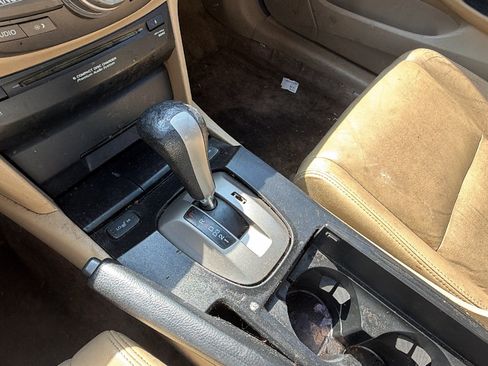 Used 2010 Honda Accord EX-L image 19