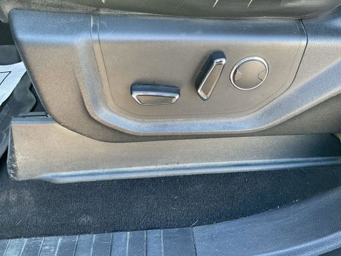 Used 2019 Ford F250 Lariat w/ Lariat Value Package image 10