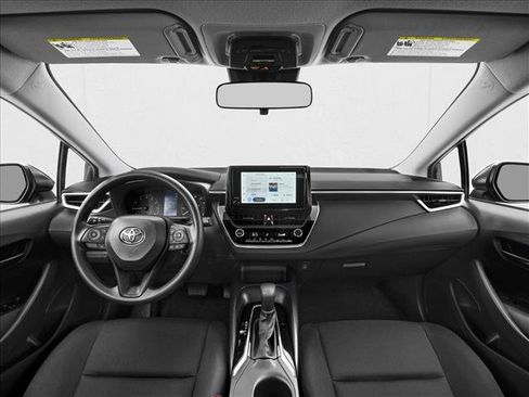 Certified 2025 Toyota Corolla LE image 5