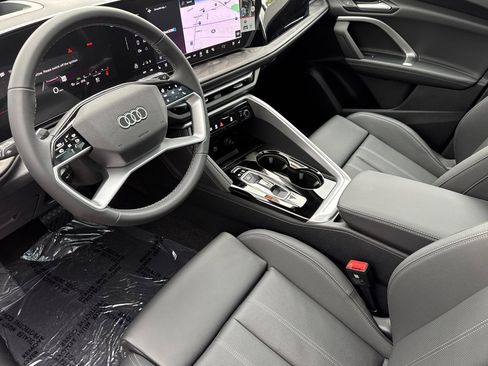 New 2025 Audi Q5 Premium Plus image 7