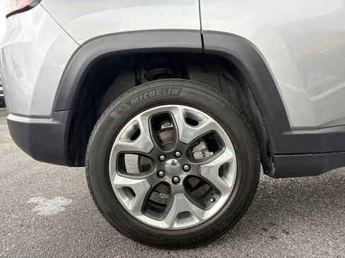 Used 2019 Jeep Compass Limited AWD/4WD image 24