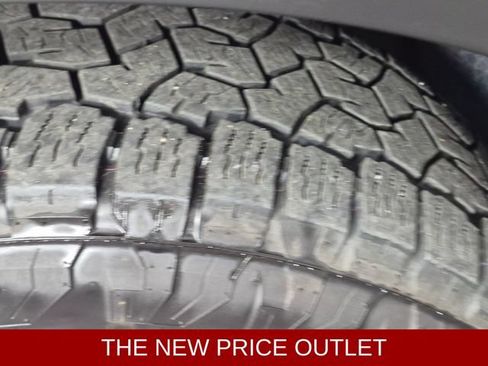 Used 2024 Nissan Pathfinder Rock Creek AWD/4WD image 9