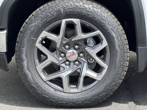 New 2026 GMC Sierra 1500 SLT w/ SLT Premium Plus Package AWD/4WD image 26