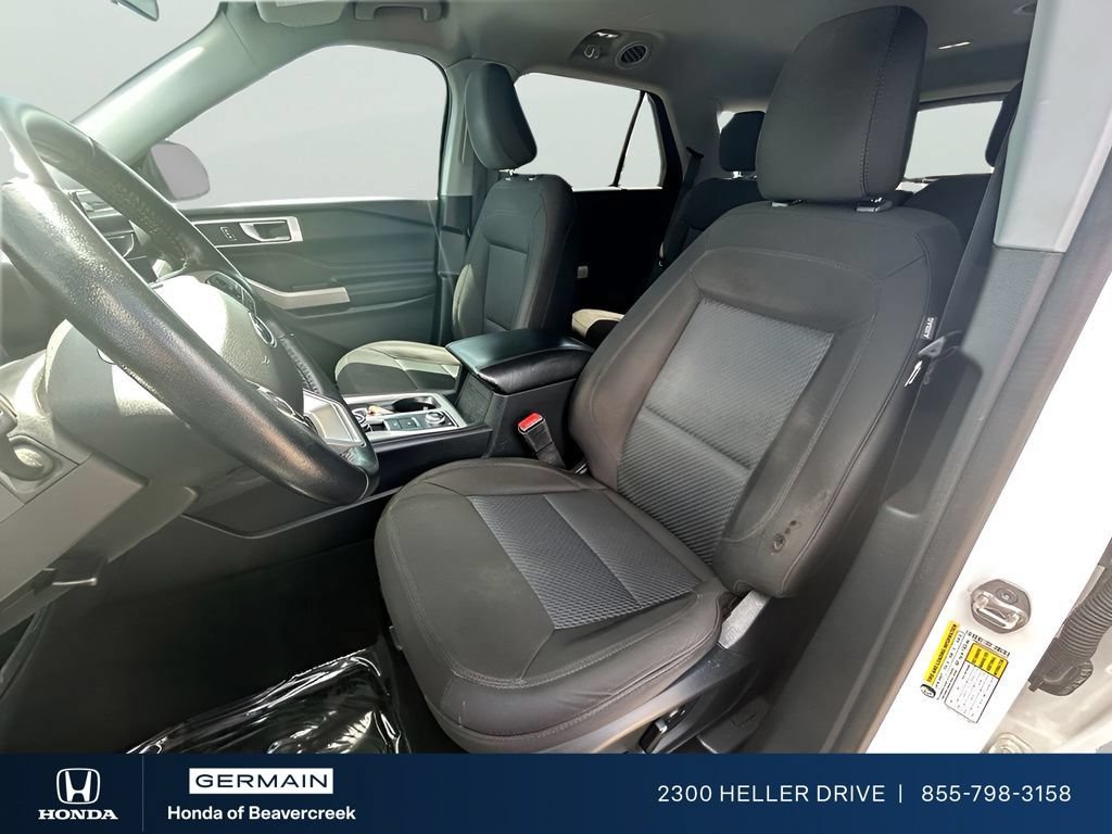 Used 2022 Ford Explorer XLT w/ Class IV Trailer Tow Package AWD/4WD image 12