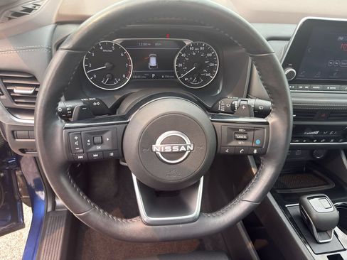 Certified 2023 Nissan Rogue SV w/ SV Premium B Package AWD/4WD image 16