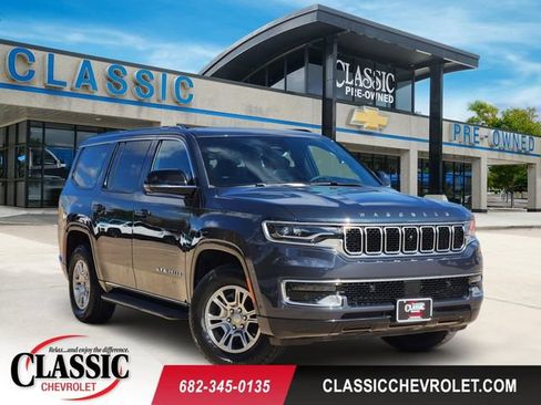 Used 2024 Jeep Wagoneer 4WD w/ Convenience Group I image 1