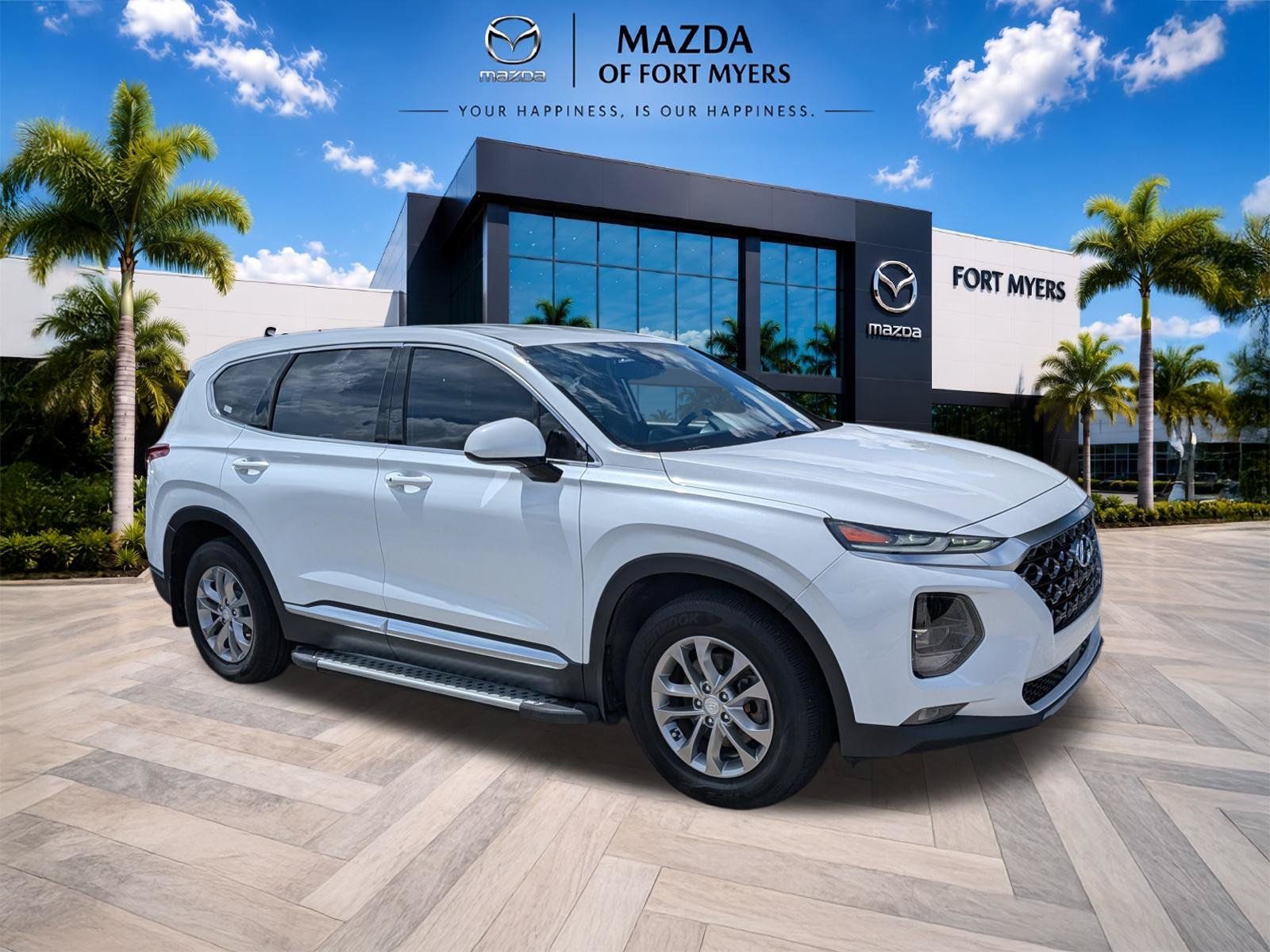 Used 2019 Hyundai Santa Fe SEL FWD image 1