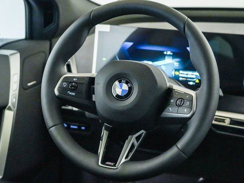 New 2026 BMW iX xDrive45 w/ M Sport Package AWD/4WD image 16