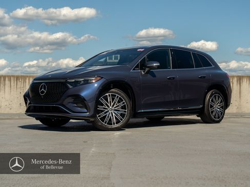 Used 2026 Mercedes-Benz EQS 400 4MATIC SUV image 1