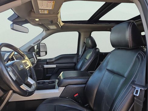 Used 2021 Ford F250 Lariat w/ Lariat Ultimate Package image 13