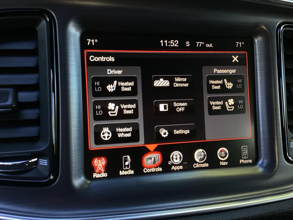 Used 2016 Dodge Challenger SXT Plus RWD image 6