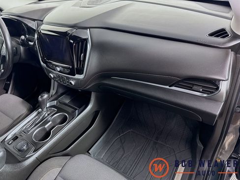 Used 2019 Chevrolet Traverse LT w/ LPO, Floor Liner Package image 32
