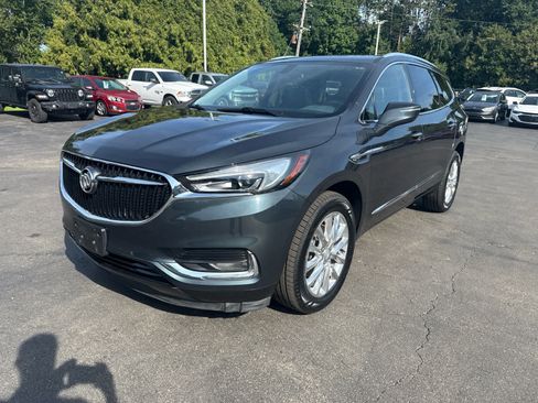 Used 2019 Buick Enclave Essence AWD/4WD image 7