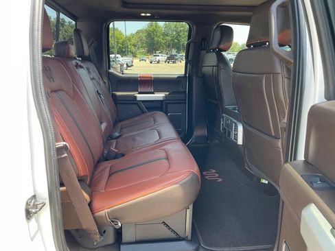 Used 2020 Ford F350 King Ranch w/ King Ranch Ultimate Package AWD/4WD image 37