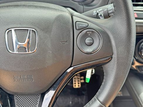 Used 2019 Honda HR-V Sport image 20