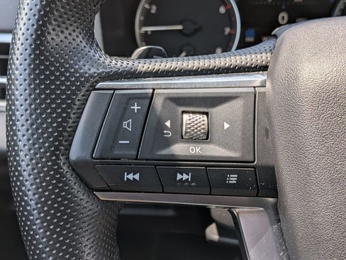 Used 2024 Mitsubishi Outlander SE Black Edition AWD/4WD image 18