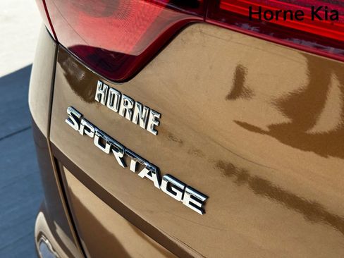 Used 2017 Kia Sportage EX w/ EX Premium Package image 29