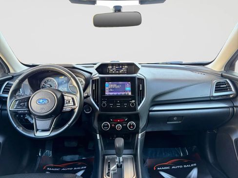 Used 2022 Subaru Forester Premium AWD/4WD image 22