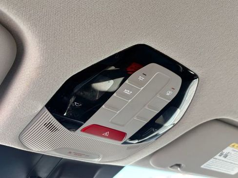 Used 2025 Kia K4 FWD image 26