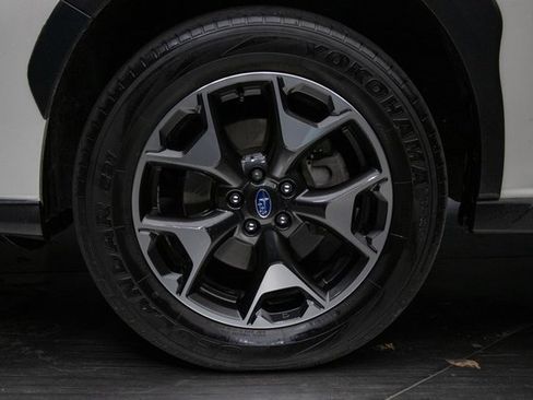 Used 2019 Subaru Crosstrek 2.0i image 8