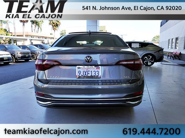 Used 2023 Volkswagen Jetta SEL FWD image 8