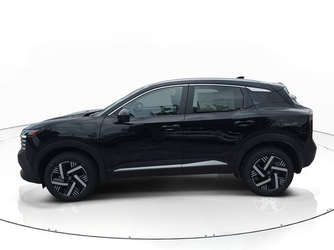New 2026 Nissan Kicks SV FWD image 4