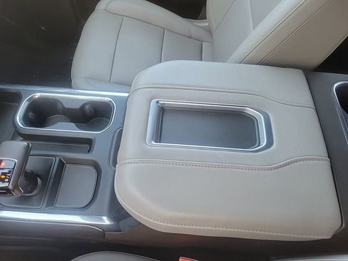 Certified 2022 GMC Sierra 1500 SLT w/ SLT Premium Package image 24