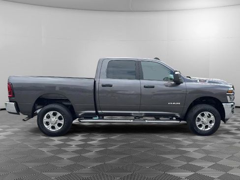 Used 2025 RAM 2500 Big Horn AWD/4WD image 6
